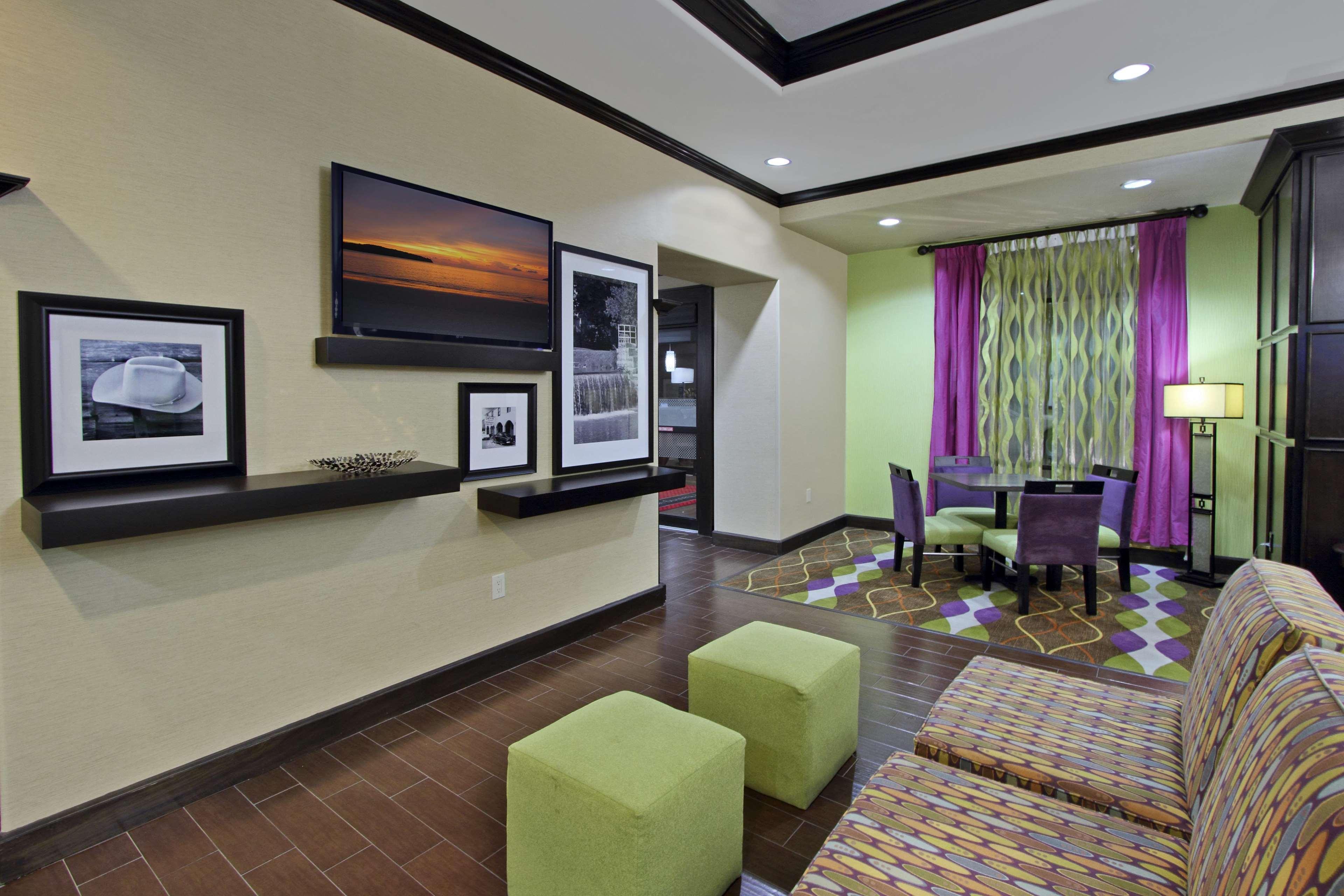 Hampton Inn Beeville Eksteriør billede