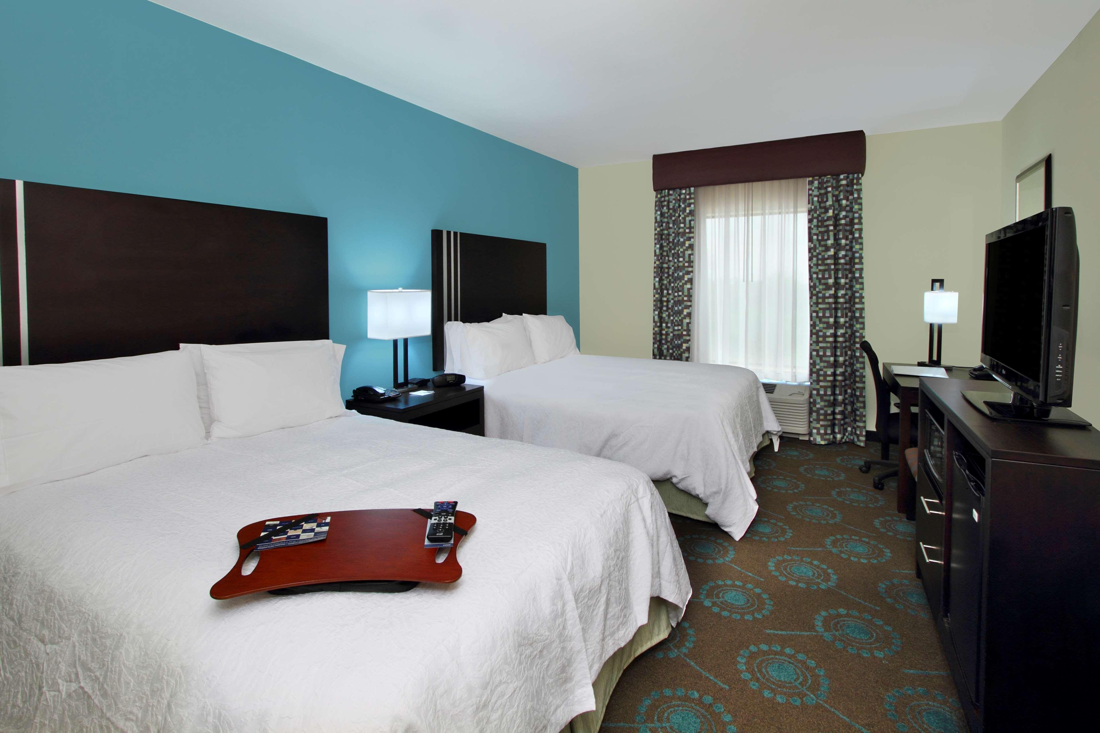 Hampton Inn Beeville Eksteriør billede