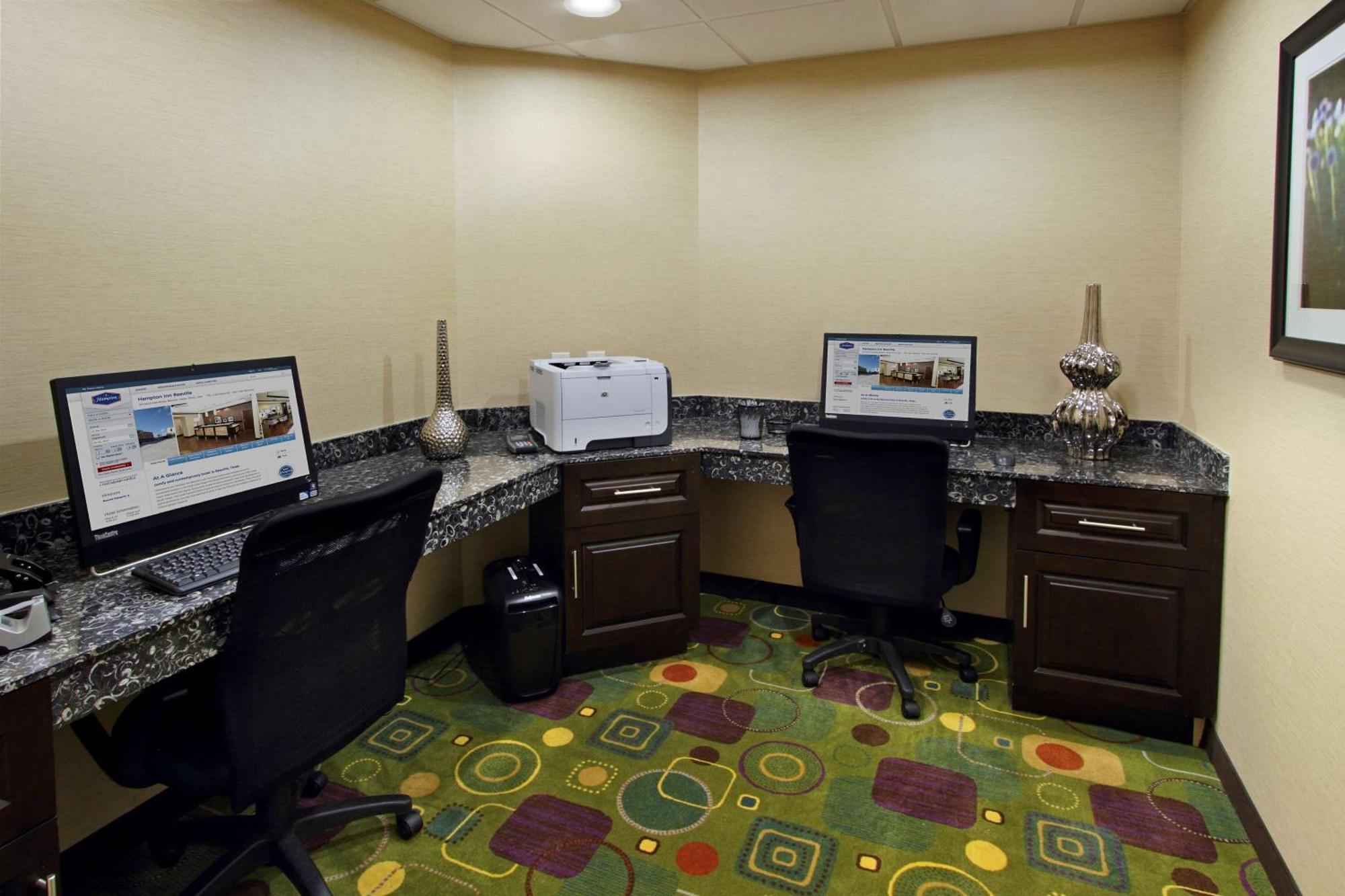 Hampton Inn Beeville Eksteriør billede